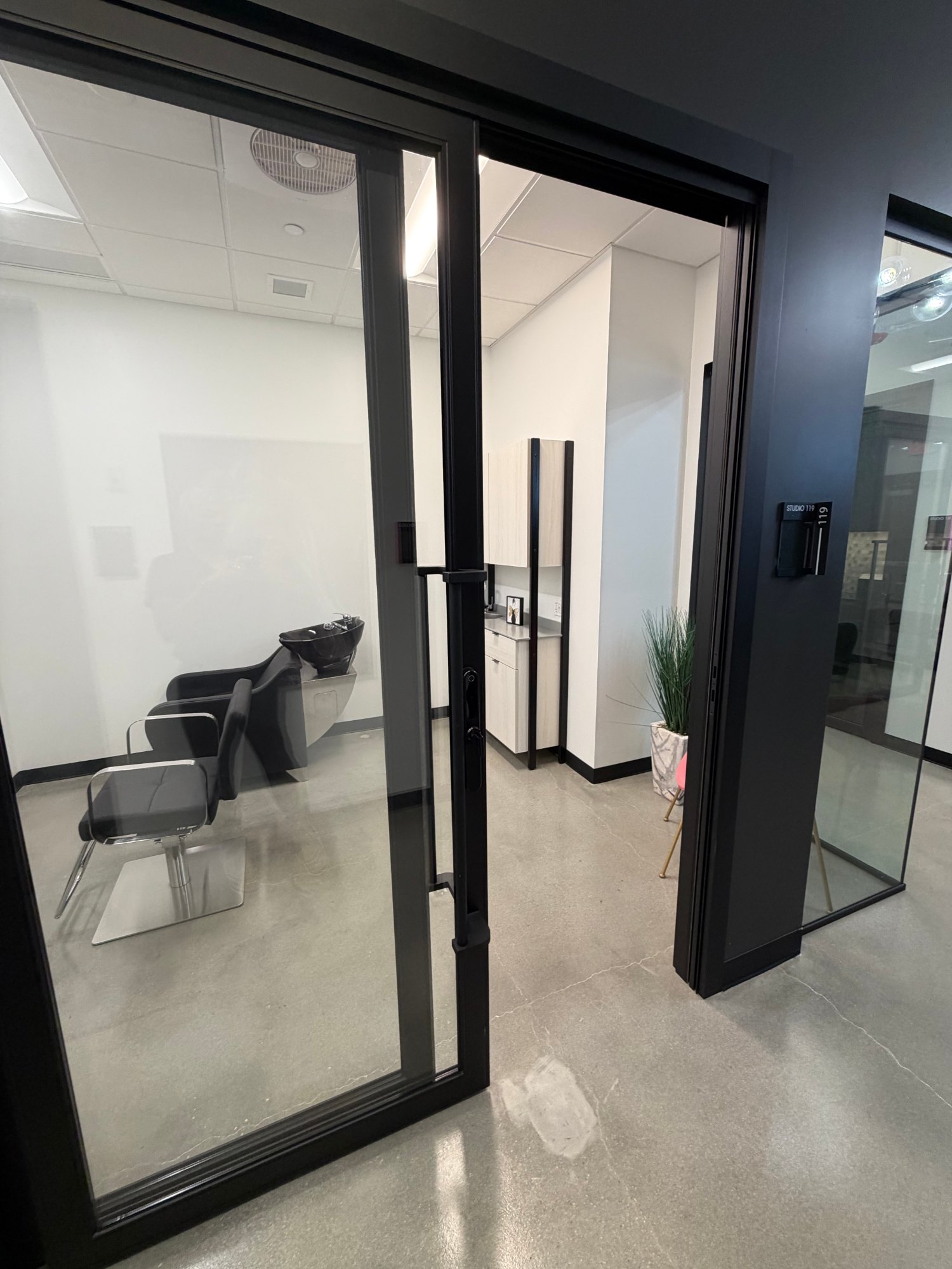 Suite 119, photo 2 of 5